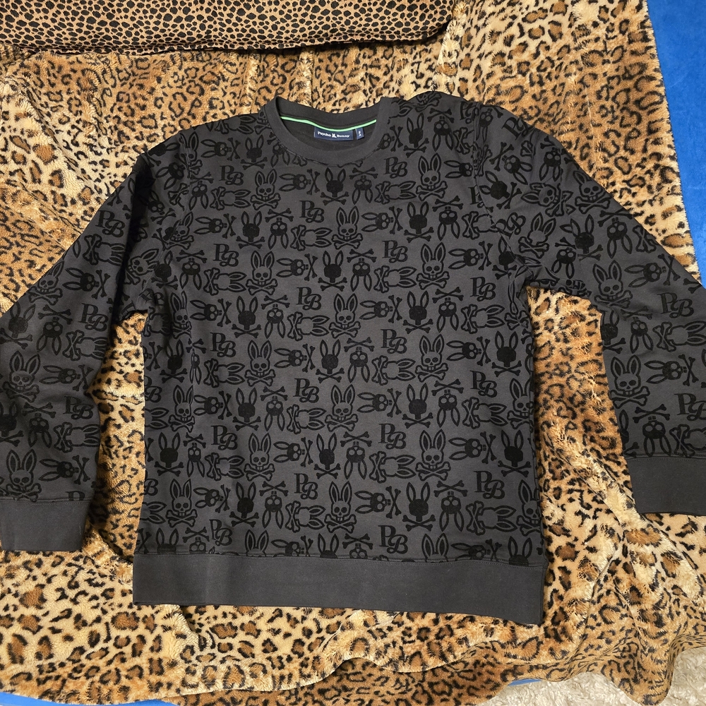Psycho Bunny All-over Print Crewneck!